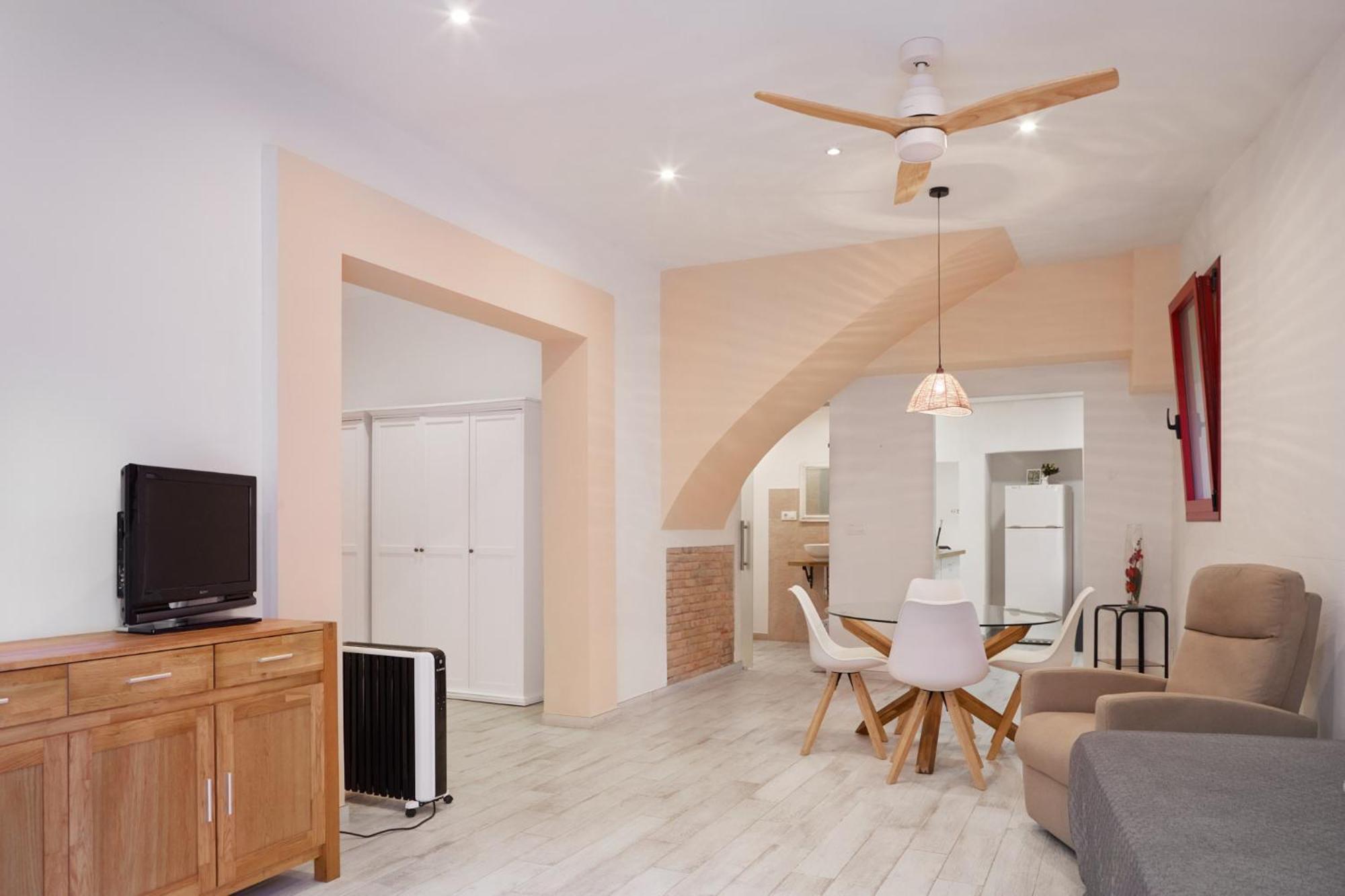 Loft Con Encanto En El Corazon Historico De Peralada Dış mekan fotoğraf